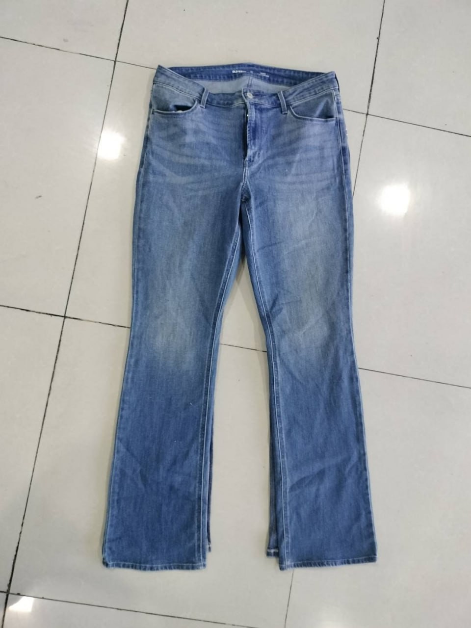 F3-0989