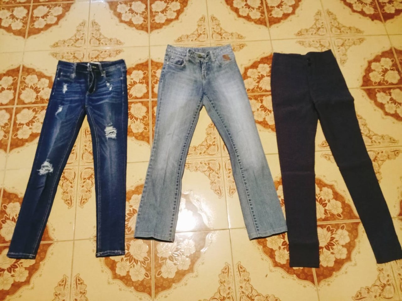 เสื้อผ้ามือสอง987-6