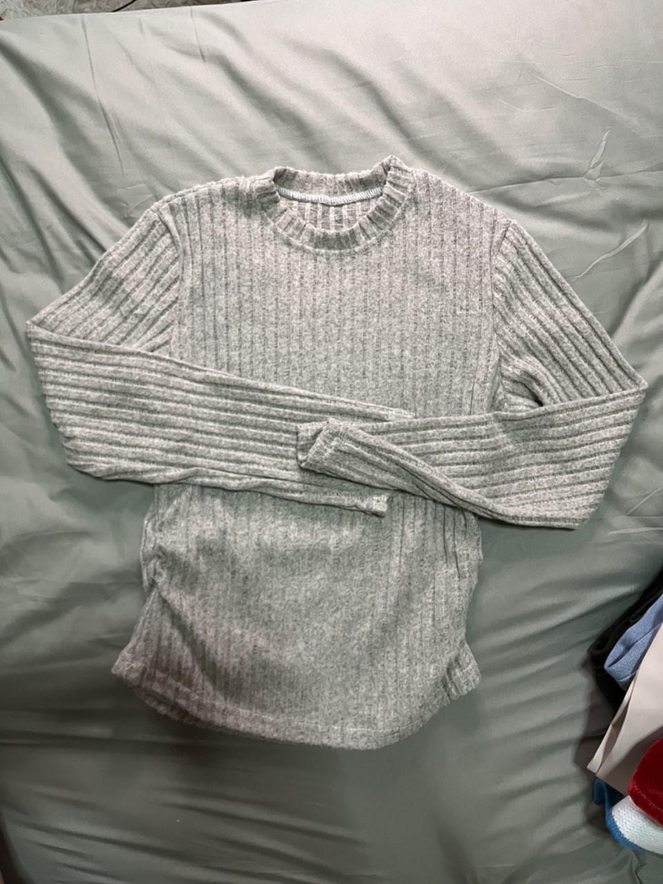 เสื้อผ้าไหมพรม150