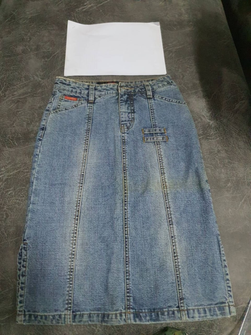 เสื้อผ้ามือสอง001